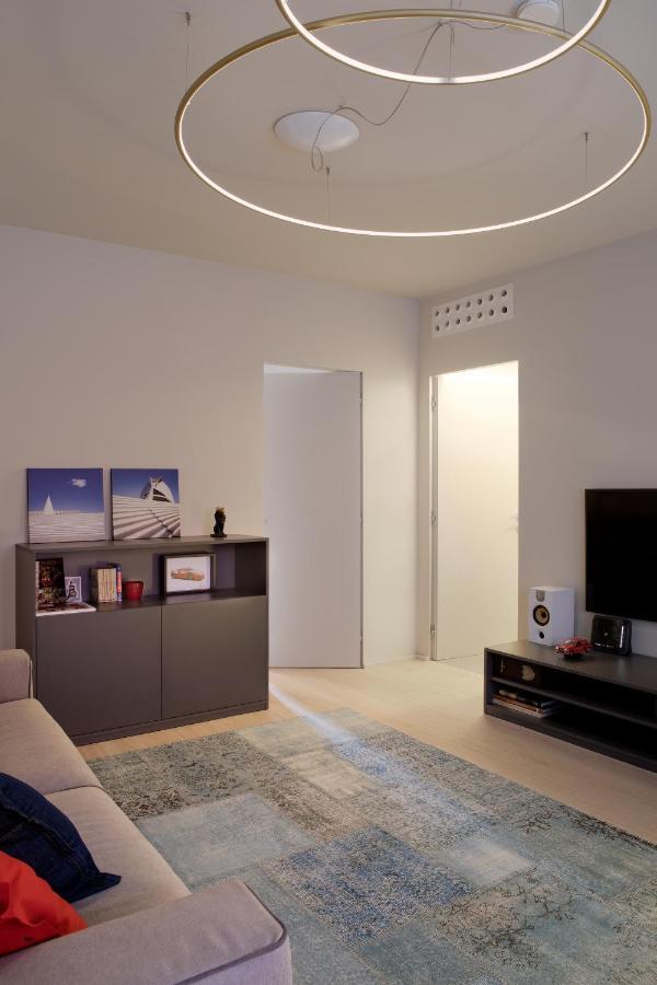 Casa Da Gio', Incantevole, Nel Cuore Di Alba, Con Posto Auto Gratuito. المظهر الخارجي الصورة
