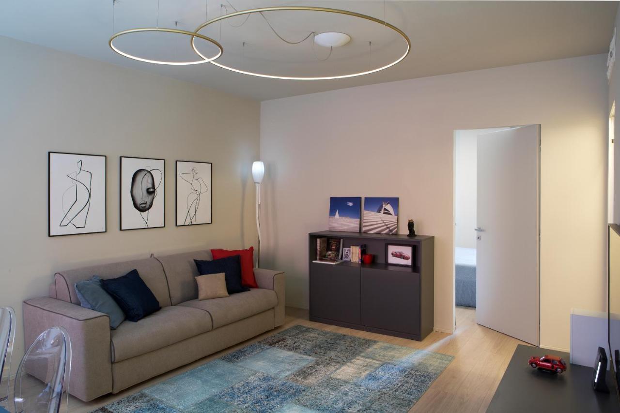 Casa Da Gio', Incantevole, Nel Cuore Di Alba, Con Posto Auto Gratuito. المظهر الخارجي الصورة